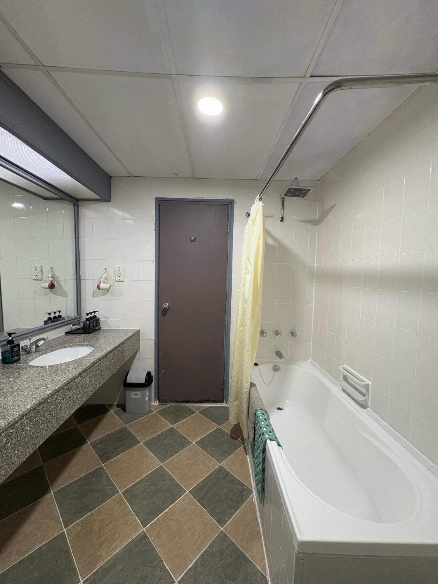 17 Jazz Sweet Beachfront Resort Tanjung Bungah  Exterior foto